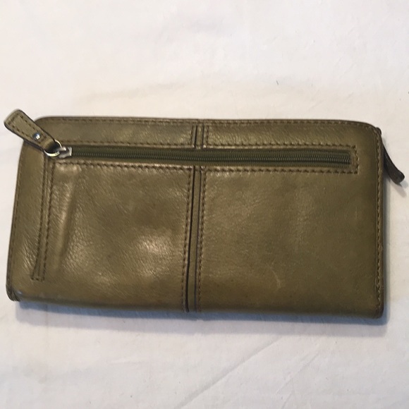 Fossil Vintage Leather Wallet Organizer - Picture 2 of 7